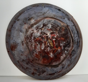 Composición S/T.- Óleo sobre pieza de madera circular biselada. 26 x 26 cm. Colección particular.