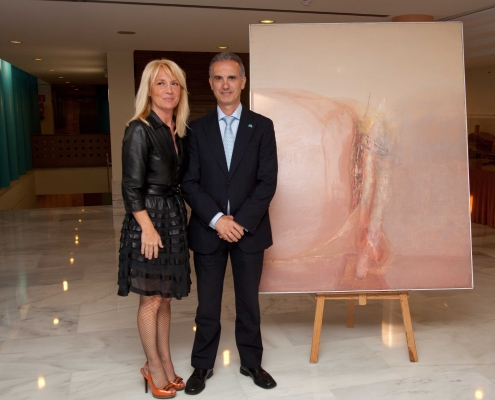 Presentación en el Palacio de Festivales de Santander del documental sobre Enrique Gran "En los brazos de la luz". Víctor González Huergo y Begoña Merino Gran. 2013